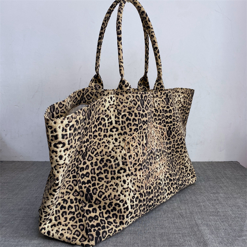 Shopper Tote Canvas - ユニセックスヒョウ柄刺繍キャンバストートバッグカジュアルハンドバッグ再利用可能なショッピングバッグファッションショルダーバッグ男性女性用デイリー