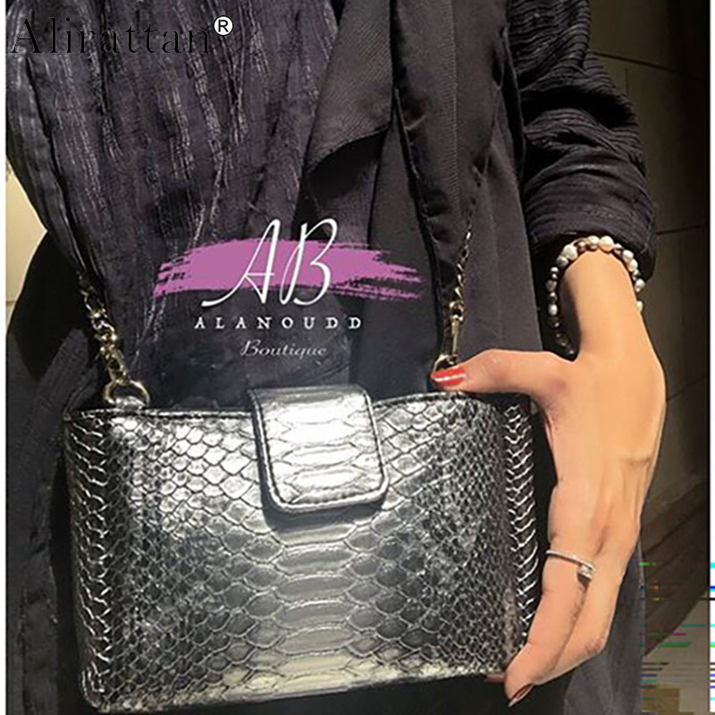 ドバイ新作スネークパターンバッグ2025ファッション高級エン - Women Bags Dubai のレビューと価格