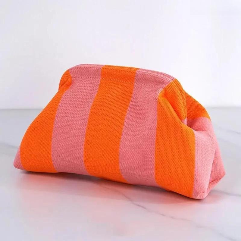 女性用クロシェクラッチバッグ – 軽量織り雲＆餃子デザインの - Women Bags Gift のレビューと価格