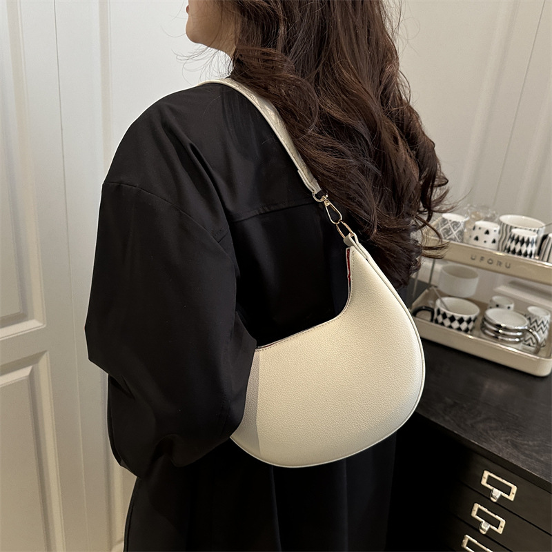合成皮革ハンドバッグショルダー脇の下バッグ女性用シックなソリ - Half Moon Crescent のレビューと価格