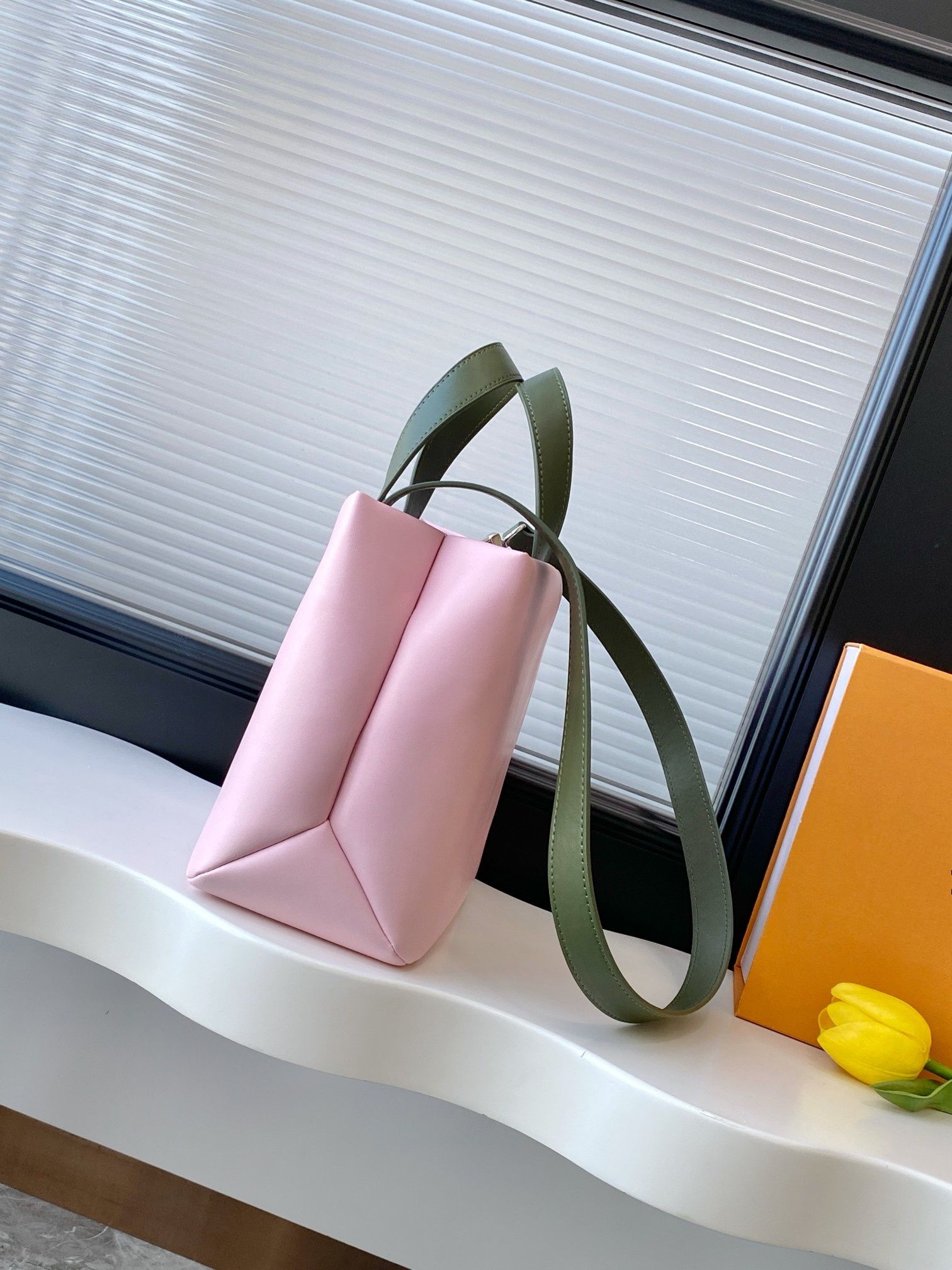 シンプルなファッション多用途コンバーチブルストラップ女性用サ - Women Hand Bags For Office のレビューと価格
